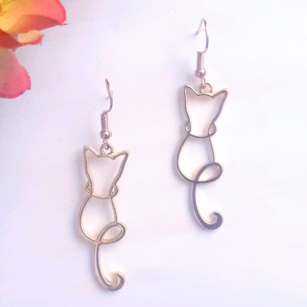 Kitty Cat Silhouette Gold-tone Dangling Earrings - Picture 2 of 6
